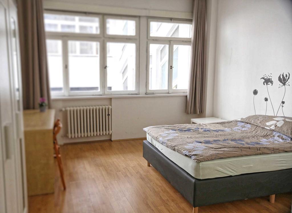 פראג Apartments Stepanska 36 מראה חיצוני תמונה